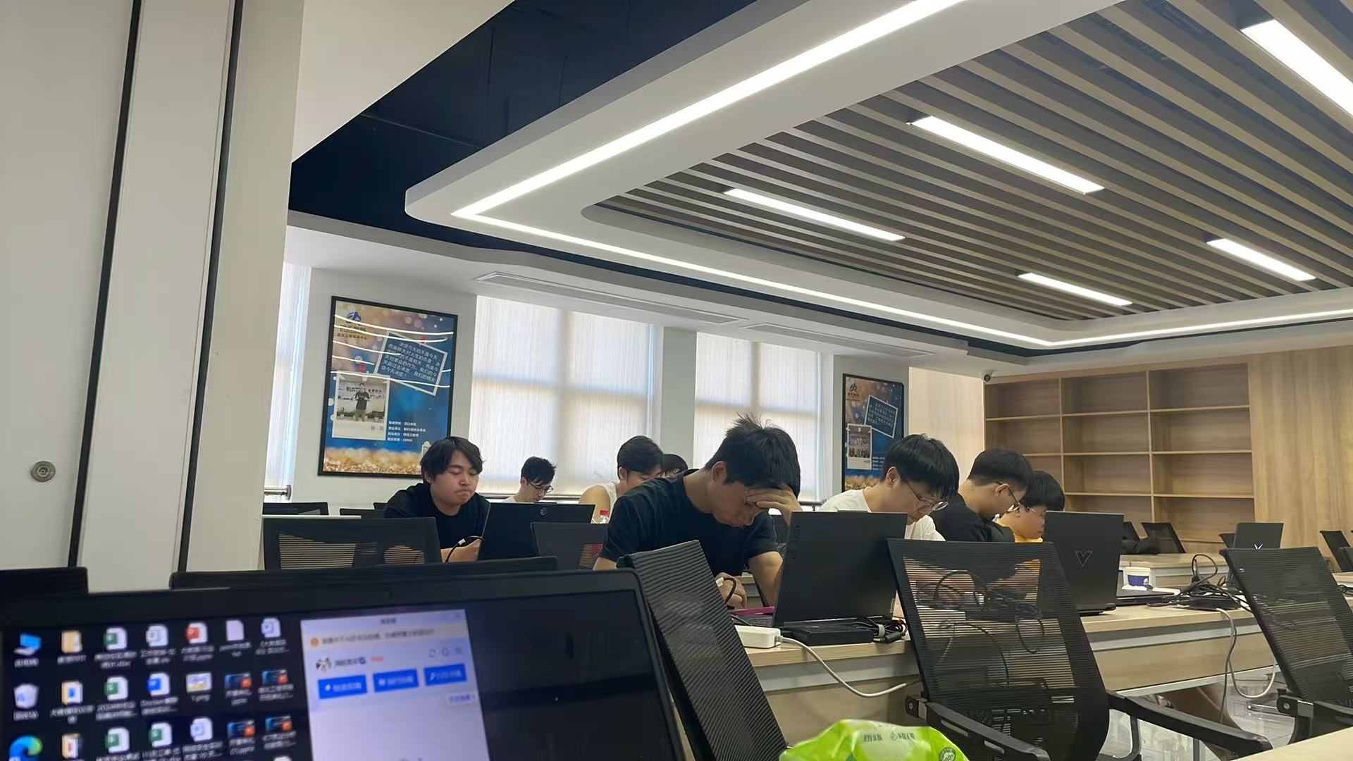 <b>网络安全职业发展路径怎么走</b>
